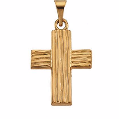R41030:165636:P 10kt Yellow 18x14.5mm The Rugged Cross® Pendant without Packaging