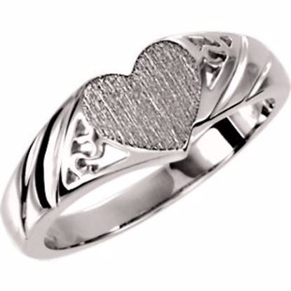 5622:71936:P 14kt Yellow Heart Signet Ring
