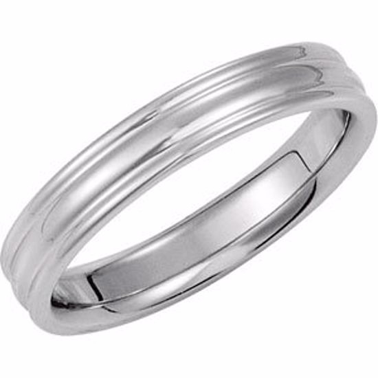 5724:129146:P 14kt White 4mm Fluted Band Size 10