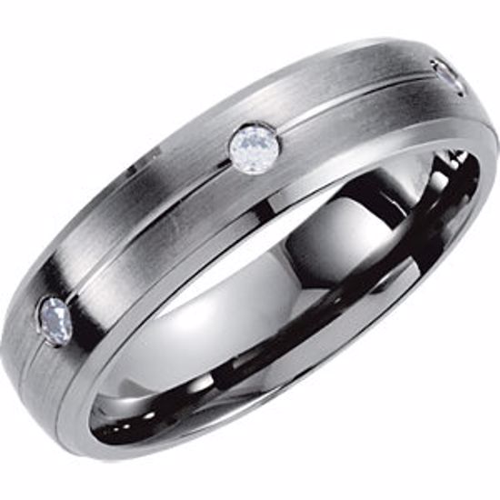 T1013D:1085:P Titanium 5mm .18 CTW Diamond Satin & Beveled Edge Band Size 8.5