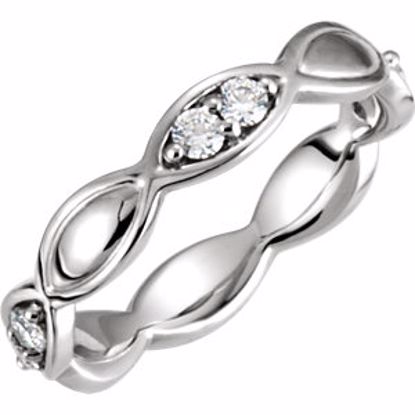 121943:241:P 10kt White 1/3 CTW Diamond Sculptural-Inspired Eternity Band 
