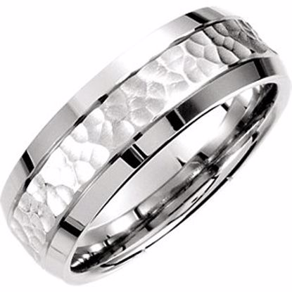 51194:147:P Platinum 7.5mm Fancy Carved Band Size 6.5