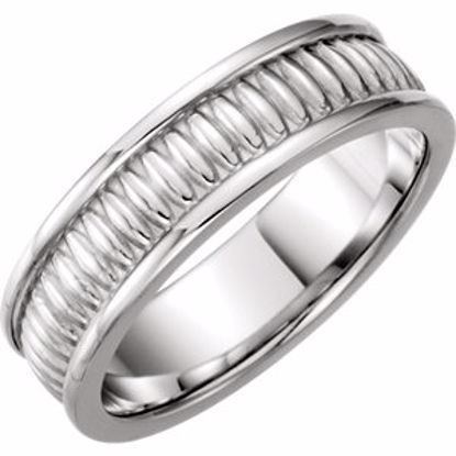 51334:111:P Platinum 7mm Design Band Size 6